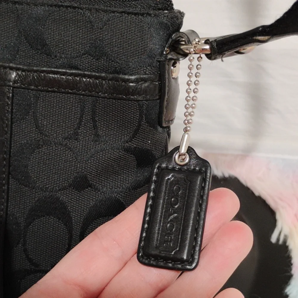 SALE! Coach Signature Print Vintage Crossbody Bag & Matching Mini Wristlet - Picture 4 of 16